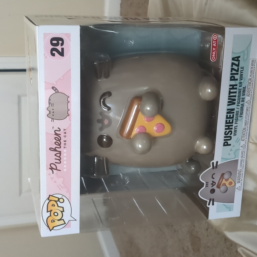 Pusheen with Pizza big size Funko Pop